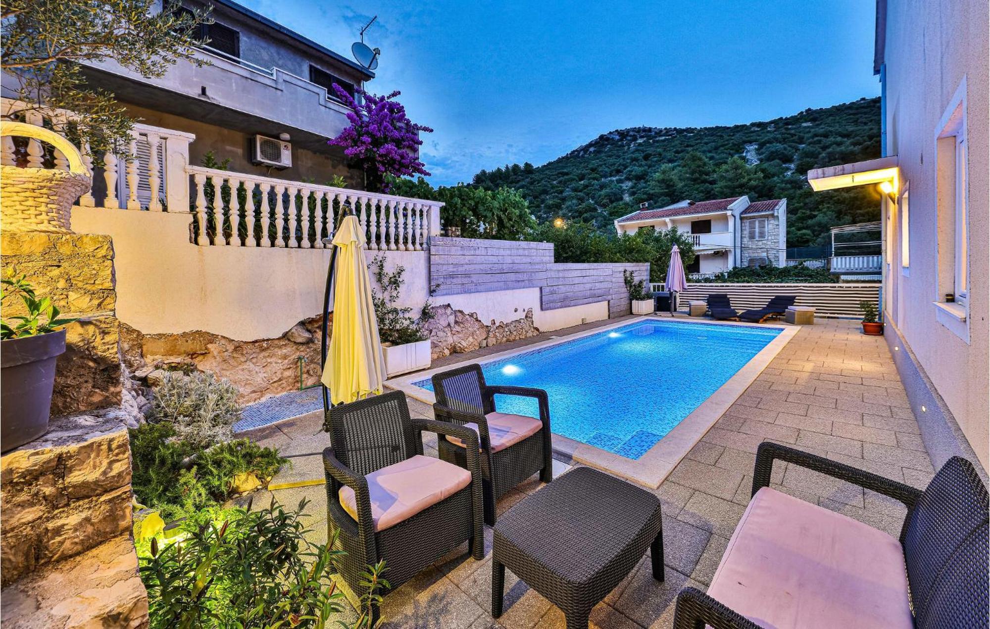 Stunning Home In Marina With Heated Swimming Pool Bagian luar foto